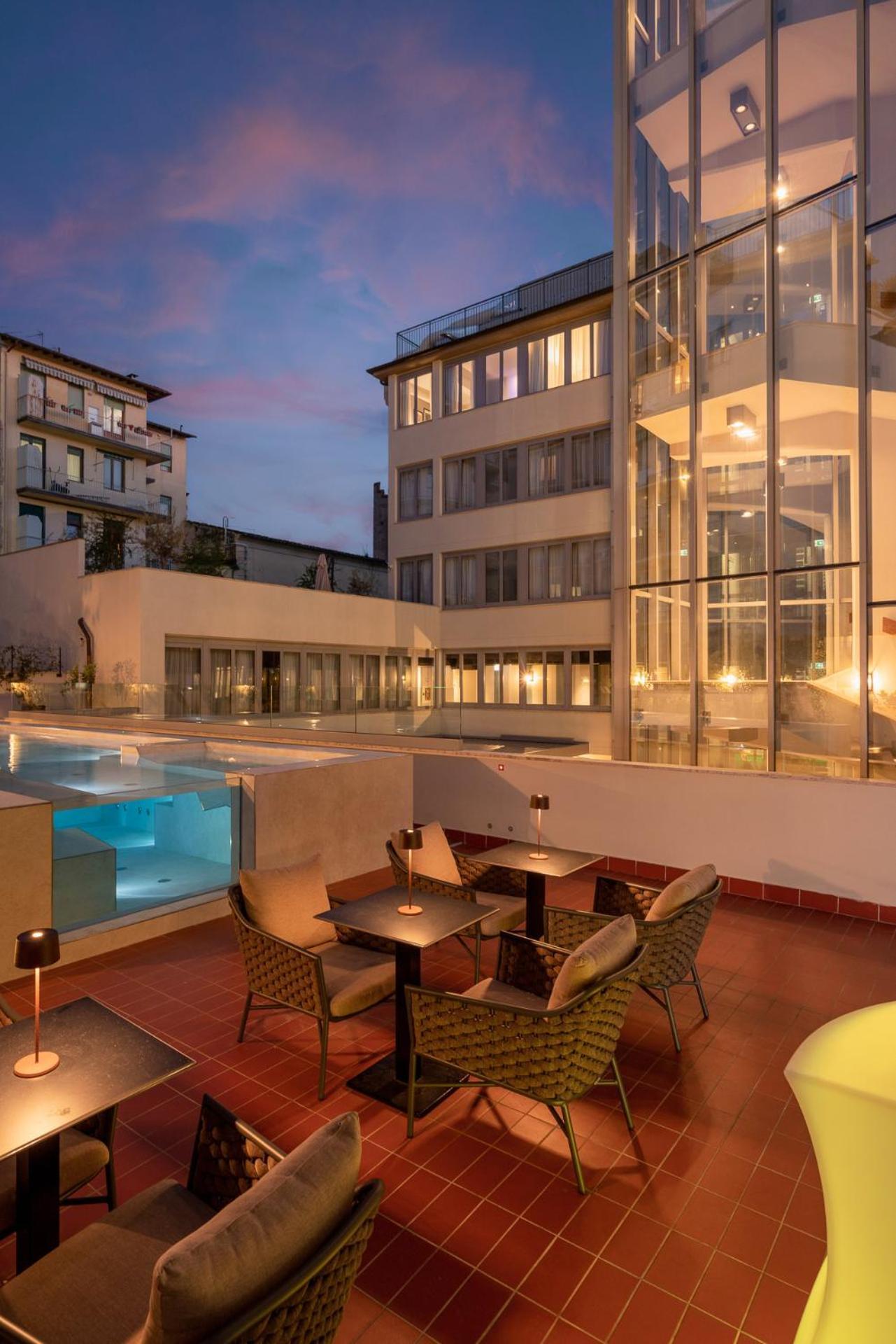 Iq Hotel Firenze Екстериор снимка