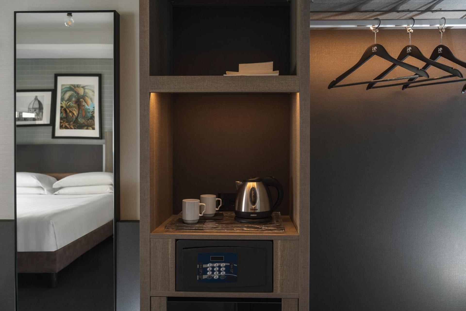 Iq Hotel Firenze Екстериор снимка