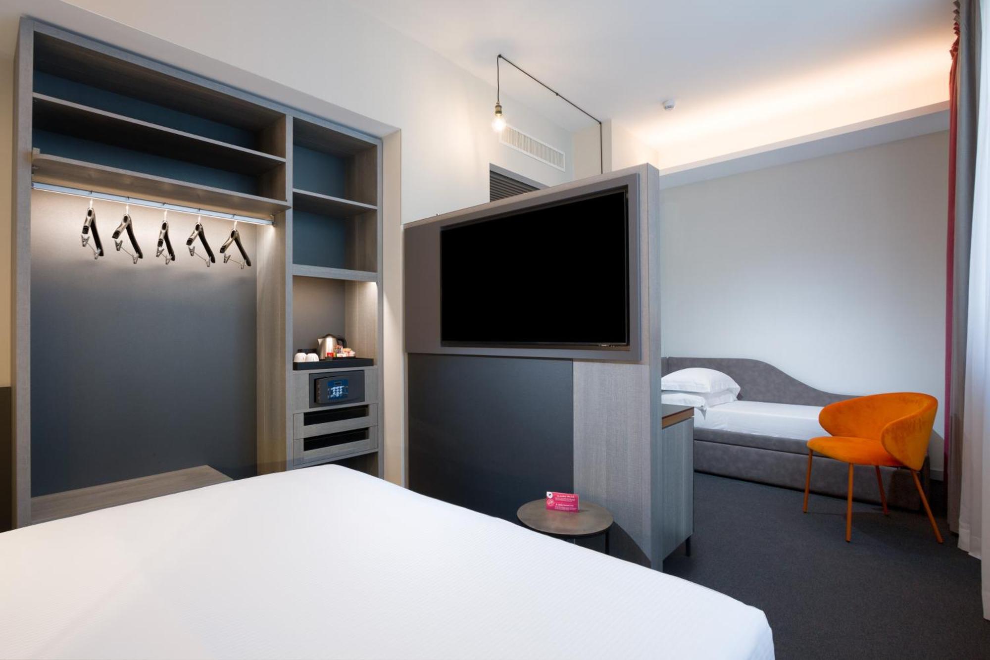 Iq Hotel Firenze Стая снимка