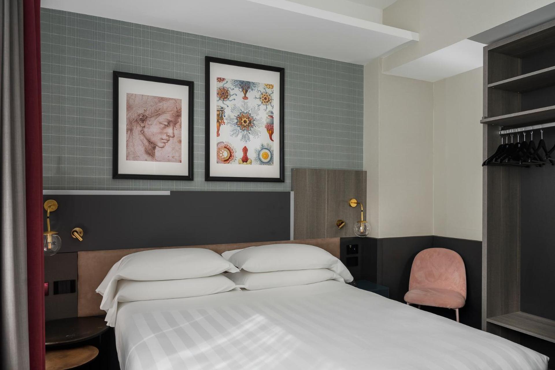 Iq Hotel Firenze Стая снимка